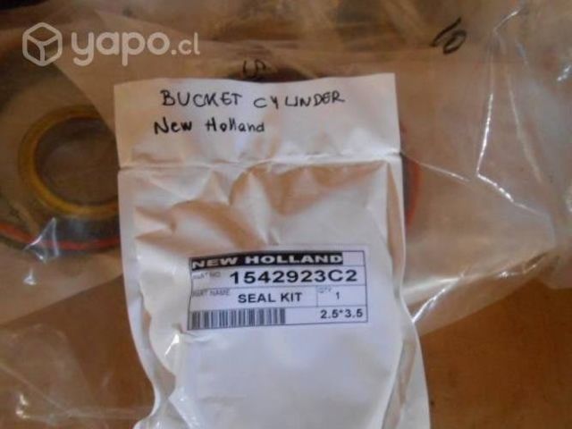 NewHolland B95 B90 Packing Botella de Balde