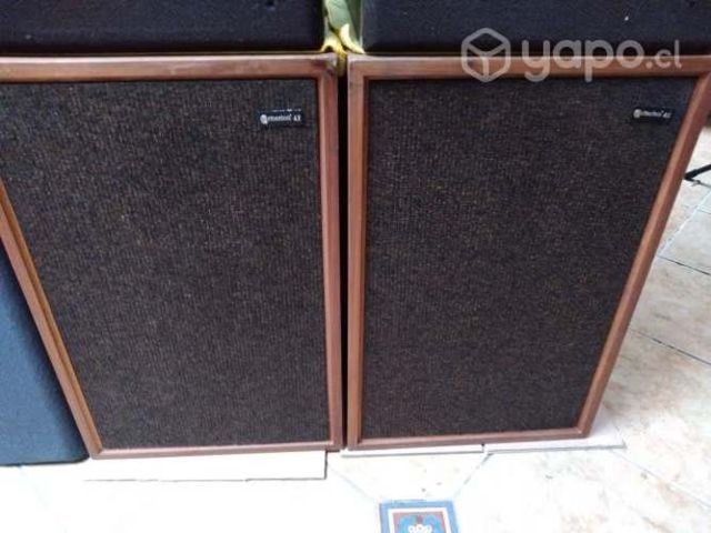 Parlantes Lafayette Criterion 4X