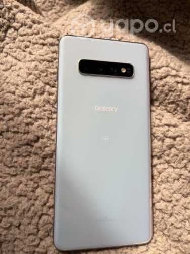 Celular Samsung Galaxy S10 plus muy poco uso