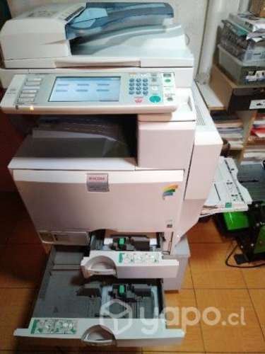 Impresora láser Ricoh mp c 3501
