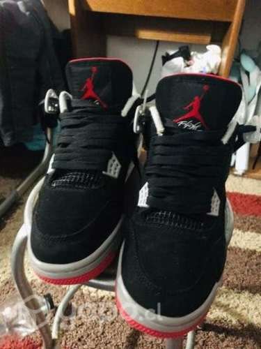Retro 4 bred
