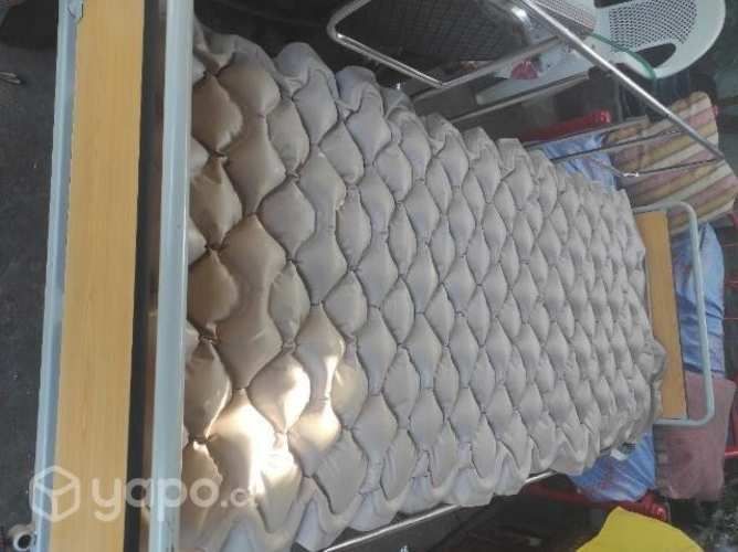 Cama clínica mecánica