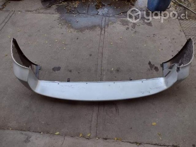 Parachoque tras Toyota Rav-4 06-08