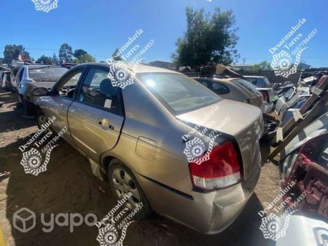 Puerta trasera izquierda cerato 2006 sedán