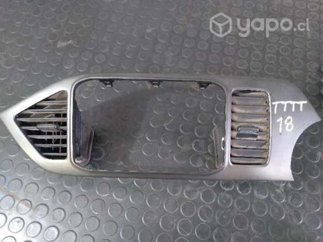 Bisel de radio kia morning 2015