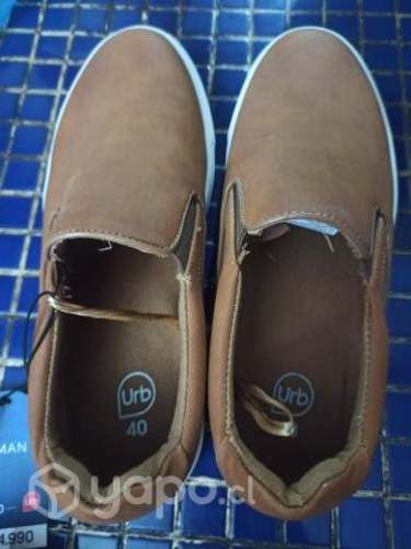 Zapatos marca URB numero 40, color cafe, Nuevos 8