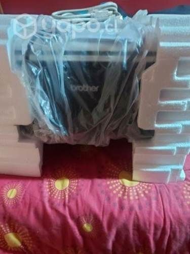 Impressora y esta nuevo y la caja