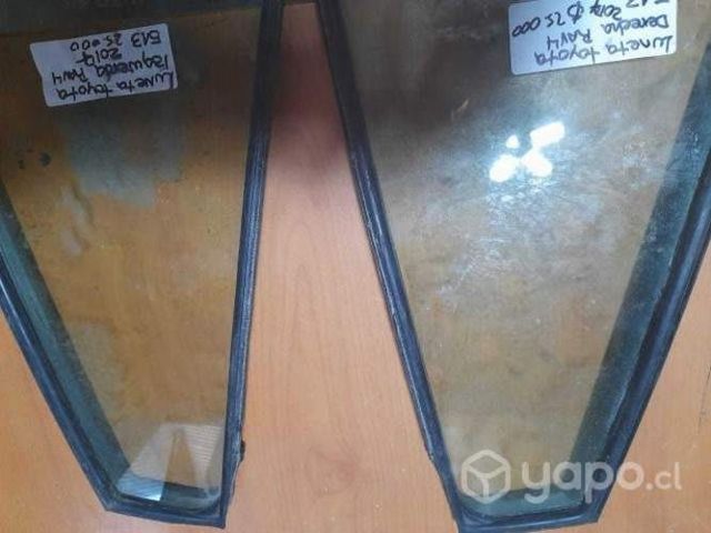 Luneta toyota derecha y izquierda 2017