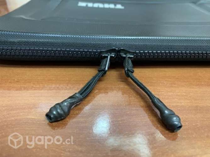 Thule funda 13 negra