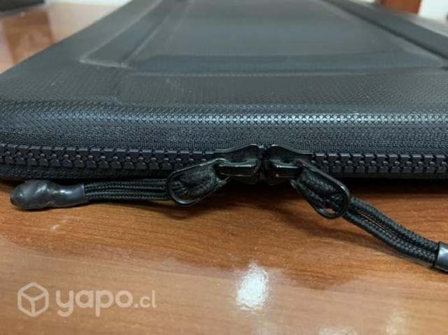 Thule funda 13 negra