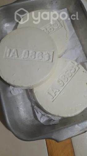 Queso leche de cabra de almirante latorre