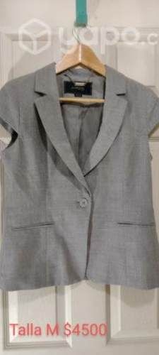 Variadas chaquetas de dama talla M