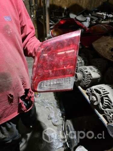 Foco maleta kia sorento 2011