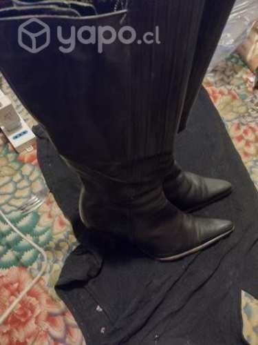Botas de cuero
