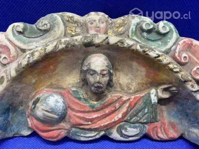 Antiguo tallado religioso Piedra Huamanga del Peru