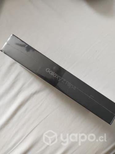 Galaxy Z Flip 4 (5G)