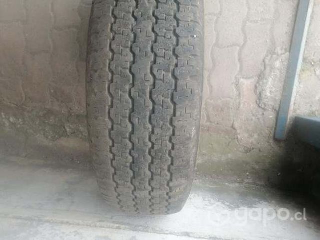 Neumático camioneta aro 16