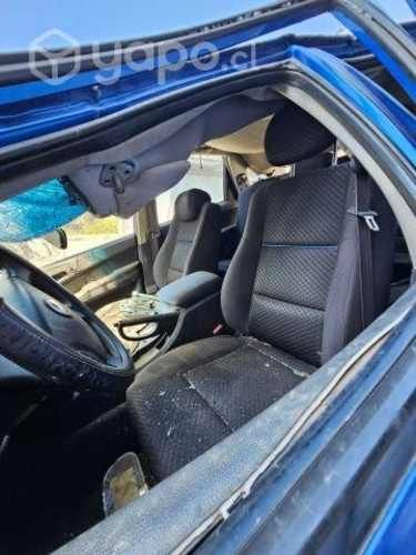 Jeep Ssangyong Actyon 2.0 4x2 petrolero al desarme