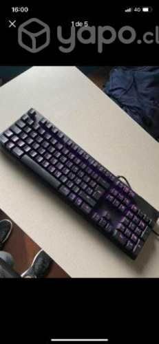 Teclado gamer razer hustmann