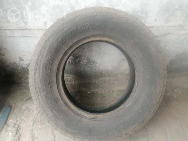 Neumático camioneta aro 16