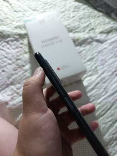 Huawei nova Y70