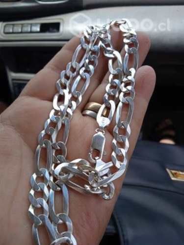 Cadena de plata gruesa