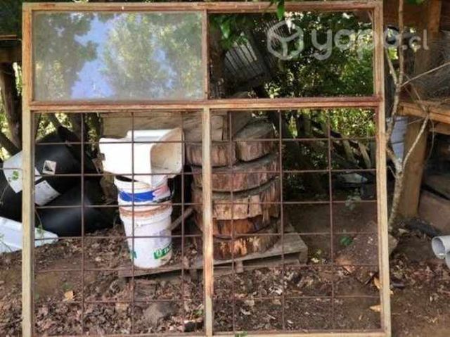 Marco de Ventana con Protección de Fierro