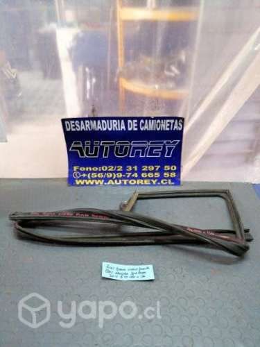 Riel goma vidrio puerta trasera derecha Kia Sporta