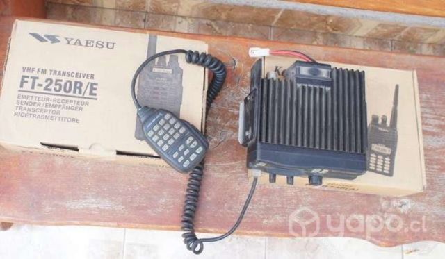 Equipos de comunicacion portatiles vhf-fm
