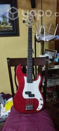 Bajo Memphis con funda