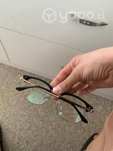 Lentes opticos descanso