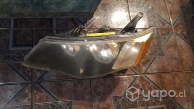 Optico lh Mitsubishi oulander 2011