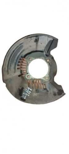 Protector disco de freno Rh Toyota Hilux Revo 4x2