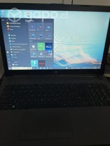 Computador hp casi nuevo