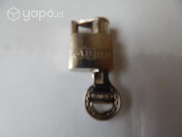 Candadod e colección ABUS y otro