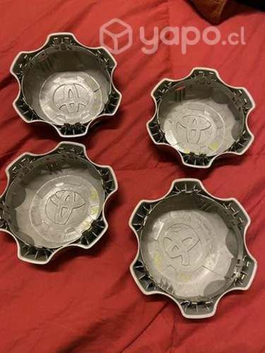 Tapas de llantas Toyota Hilux