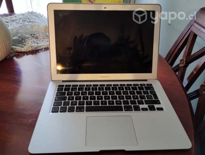 MacBook Air 13-inch Early 2015
