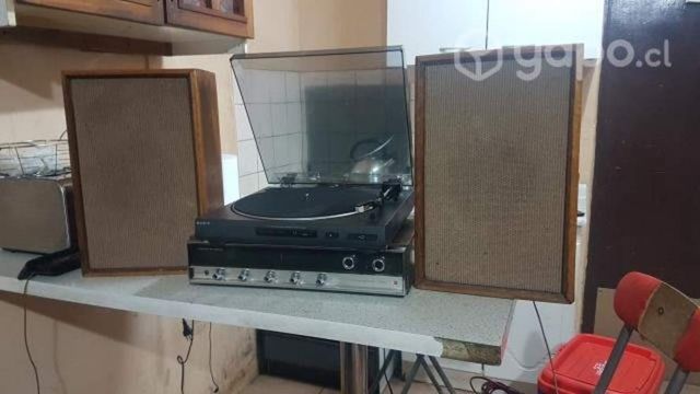 Receiver national y tornamesa automática sony