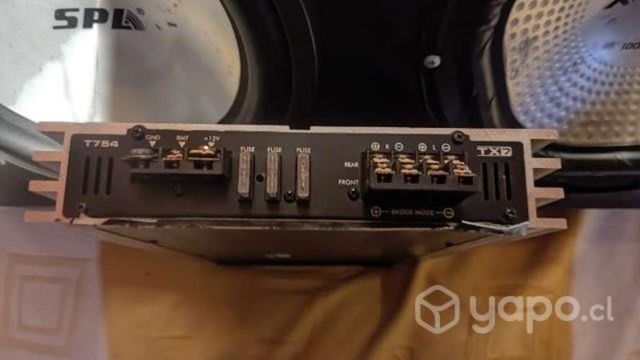 Woofer doble amplificado