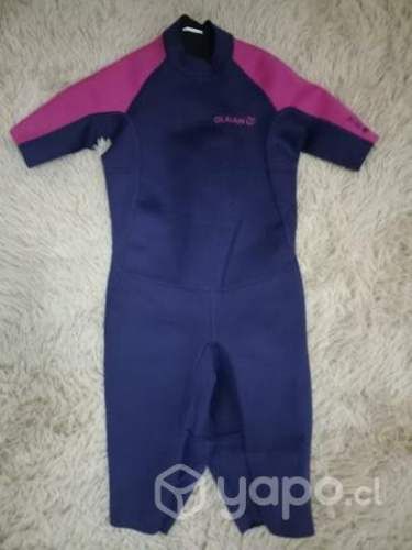 Traje de neopreno talla 12 Olaian 2 modelos 1.5 mm