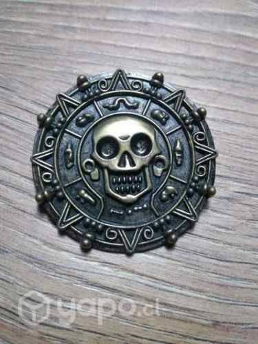 Original Disneyworld Pin Medallon