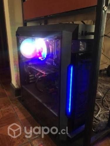 Pc gamer + teclado, mouse gamer y pantalla