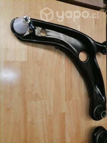 Par de bandejas toyota yaris sport 2006-2013