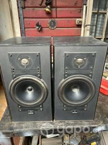 Monitores de estudio Celestion 7