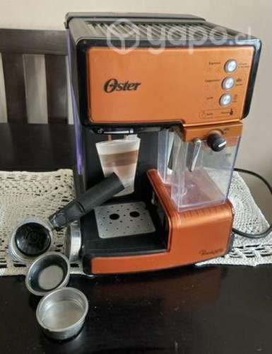 Cafetera Oster Prima Latte semi nueva