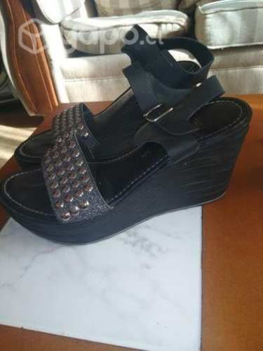 Sandalias número 37