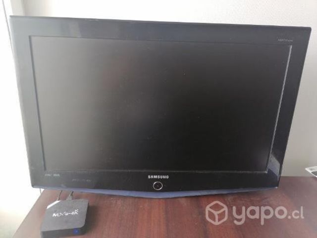 TV Samsung (no es Smart TV) sirve como repuesto.