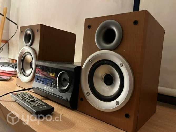 Parlantes JVC Víctor + Equipo BT NEX Video DM