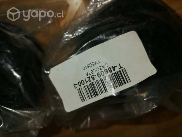 Cazoletas Toyota new yaris sedan o sport