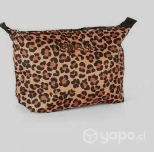 Cosmetiqueros Ellesse